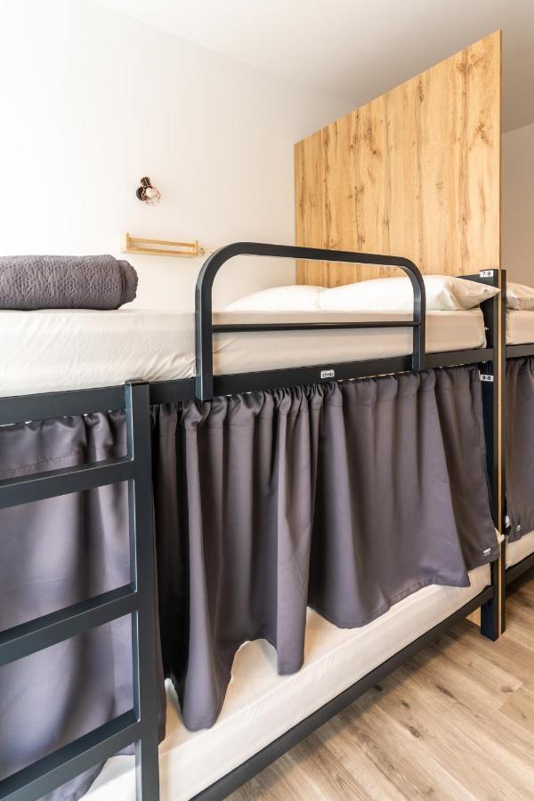Four Rooms Hostel Lugo Exteriér fotografie